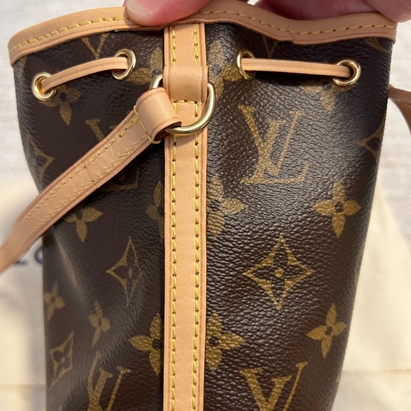 Authentic Louis Vuitton nano noe monogram crossbody bag - Picture 6 of 8